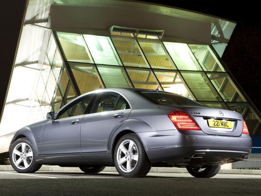  Mercedes-Benz S350 CDI 2009 года  (UK) (фото 4 из 17)